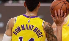 开云官网-包含火箭鏖战南韩男篮，丹尼·格林制霸全场的词条