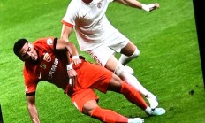 开云下载-球队连败局面不乐观，球员面临压力巨大