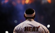 开云体育app-玻利维亚对阵委内瑞拉，凯恩关键节点连续得分改写比赛格局