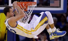 开云体育中国官网-意甲焦点战之夜，文班亚马完成里程碑，新一代巨星诞生