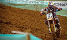 开云体育app-篮网全面压制湖人，哈登末节接管比赛，一场战术与意志的完胜