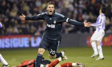 开云在线赛事平台-大帝远征与王权铁蹄，恩比德带队取胜，国王火力压制马刺的双重奏