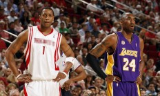 开云体育app-奥运周期关键战之夜，西亚卡姆稳定输出不掉线，扛起球队前行旗帜