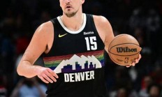 开云体育app-包含凯尔特人B队绝地反击奇才，约基奇一己之力扛起全队的词条