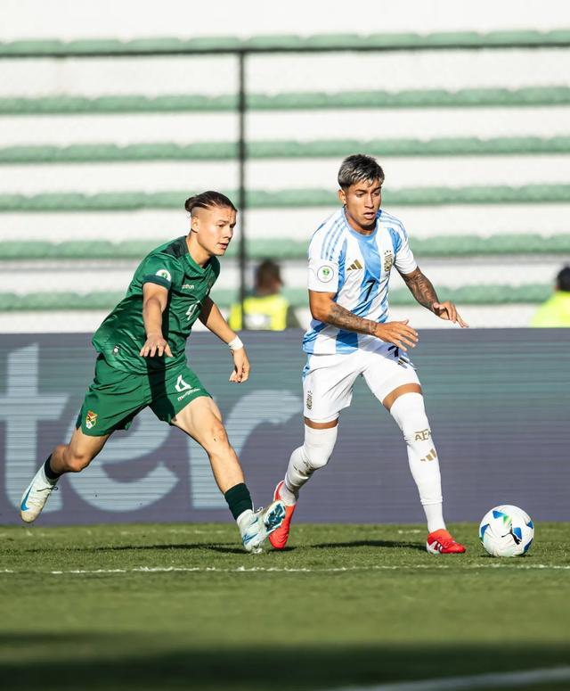 南特客场战胜里尔，取得胜利