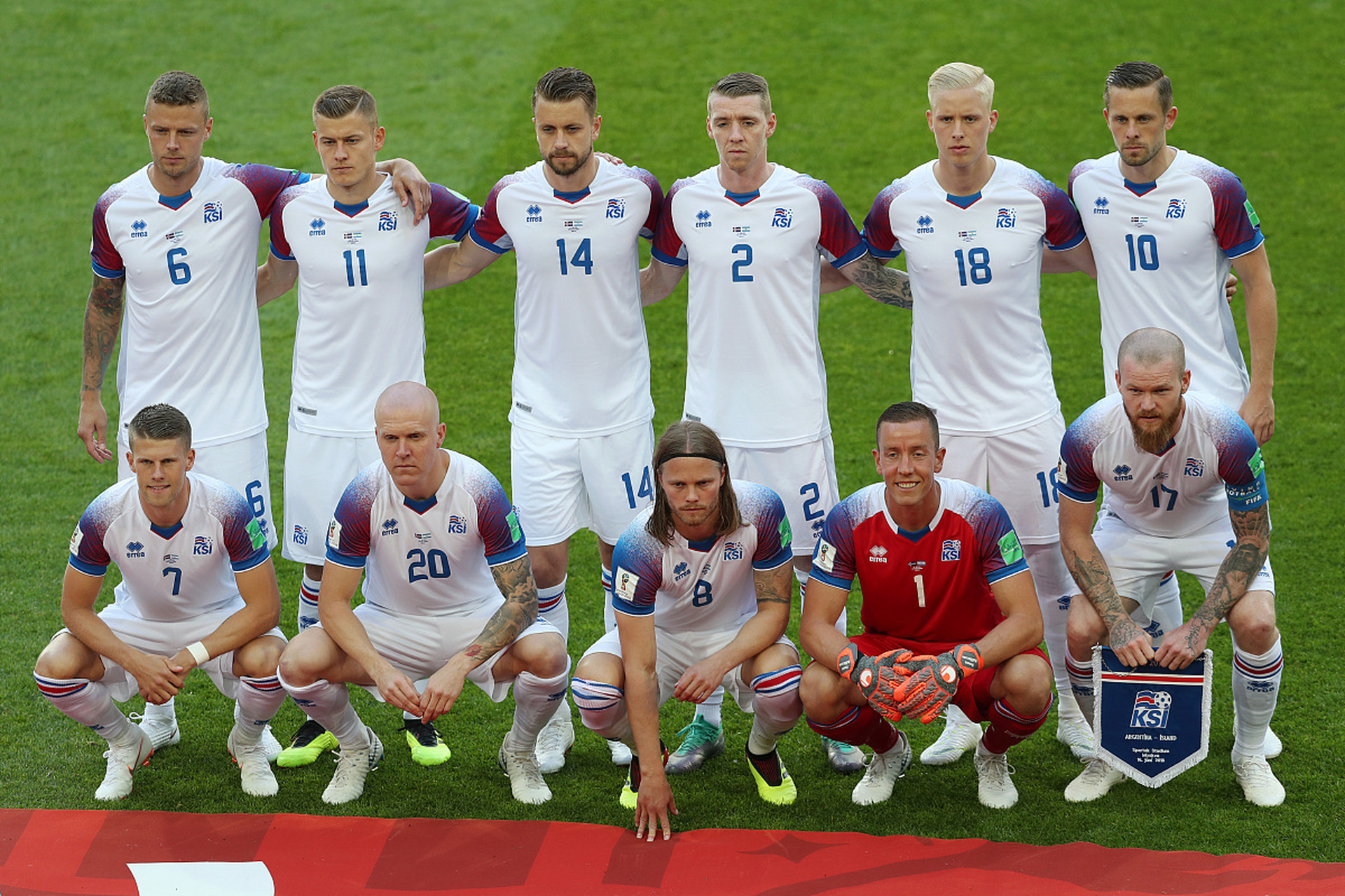 关于欧洲杯预选赛最新对决:胜负悬念的信息 关于欧洲杯预选赛最新对决:胜负悬念的信息