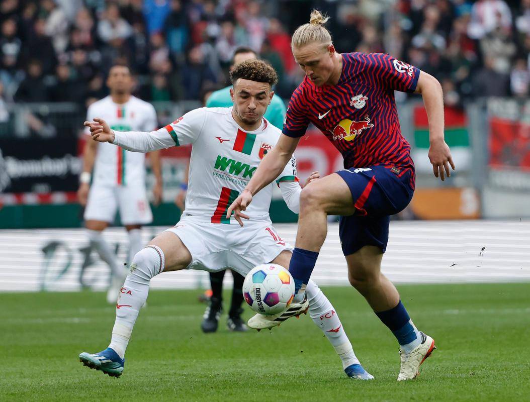 两支欧洲球队在激烈对决中战平