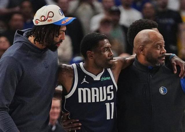 球队连败局面不乐观，球员面临压力巨大