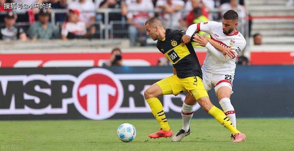 奥格斯堡客场遭遇失利,球队需警惕 奥格斯堡客场遭遇失利,球队需警惕