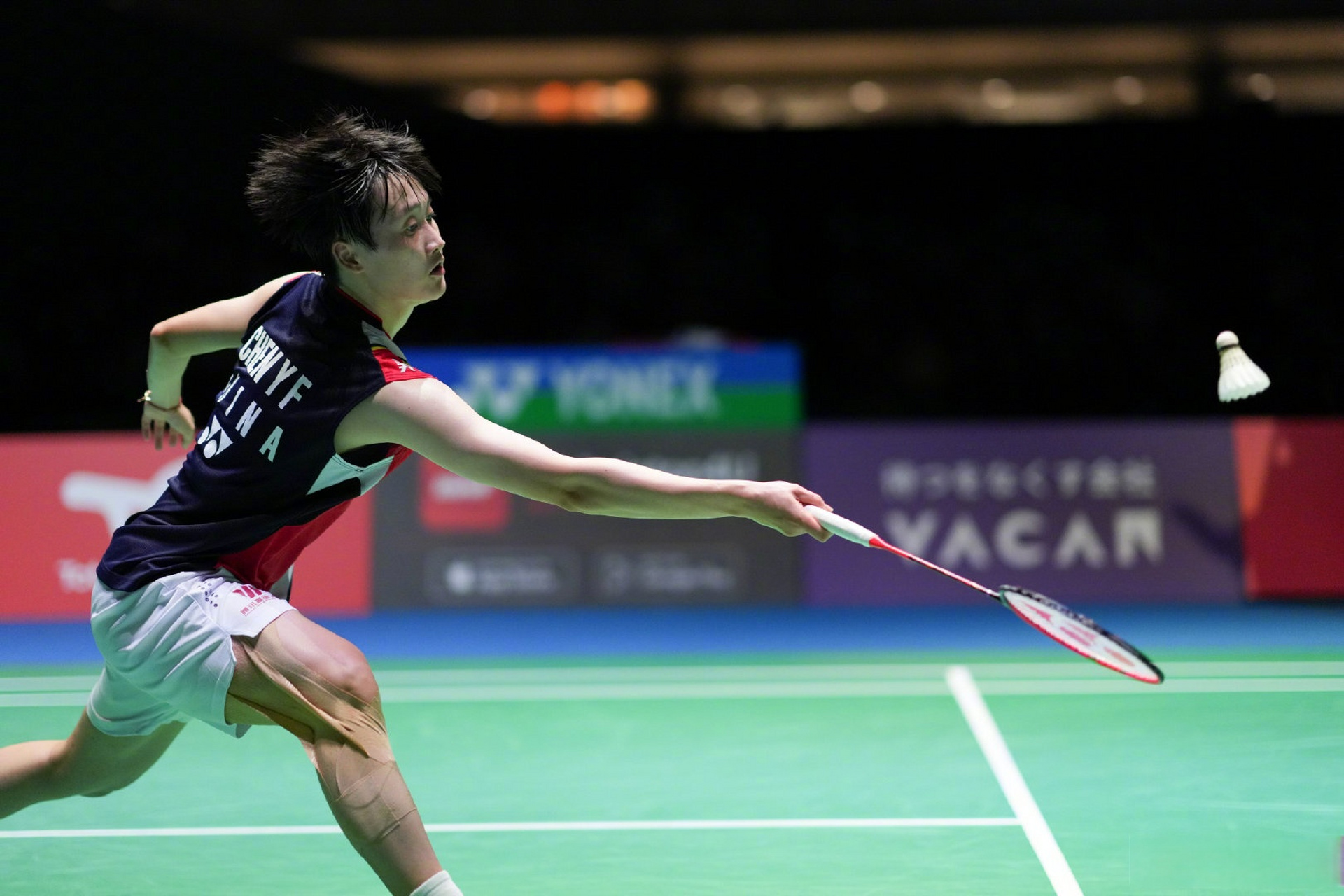 日本队完胜中国队，陈雨菲惊艳四座