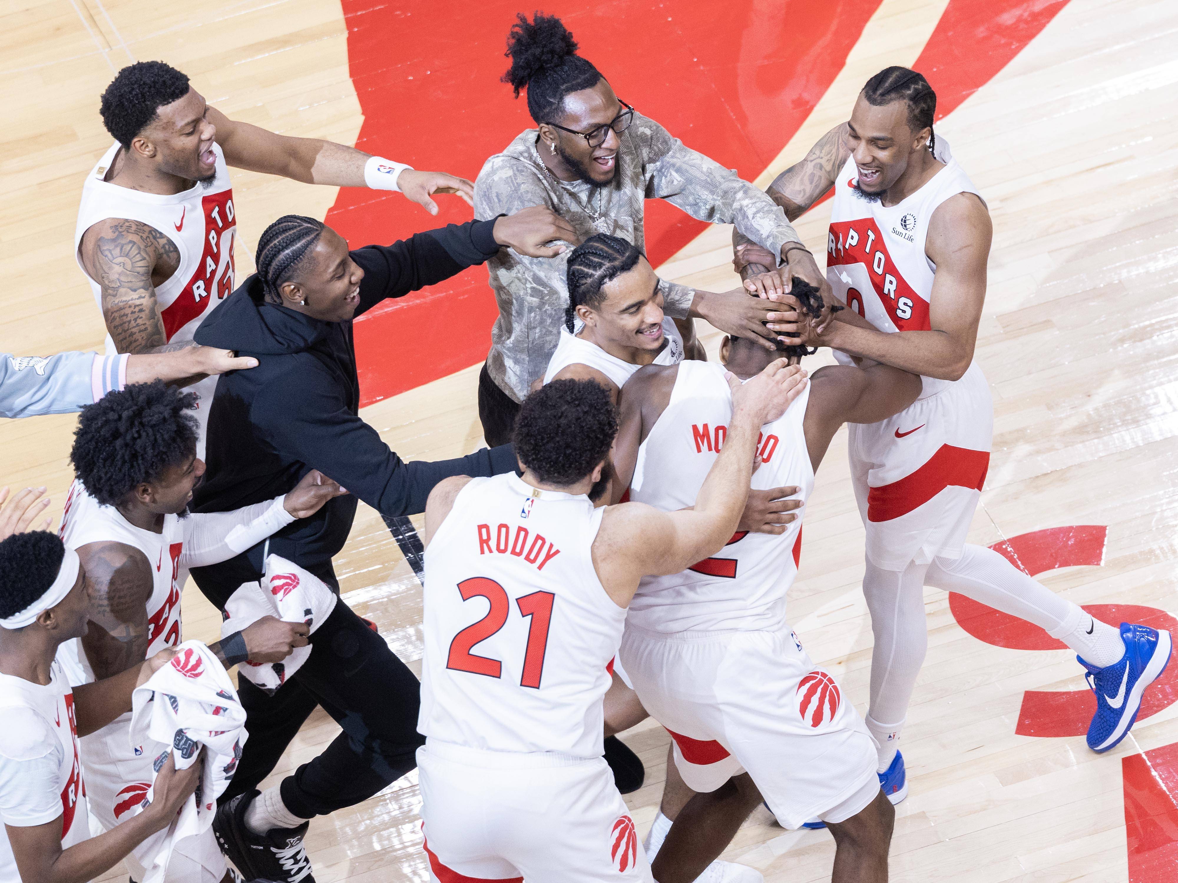 猛龙轻取76人，德罗赞带队取胜