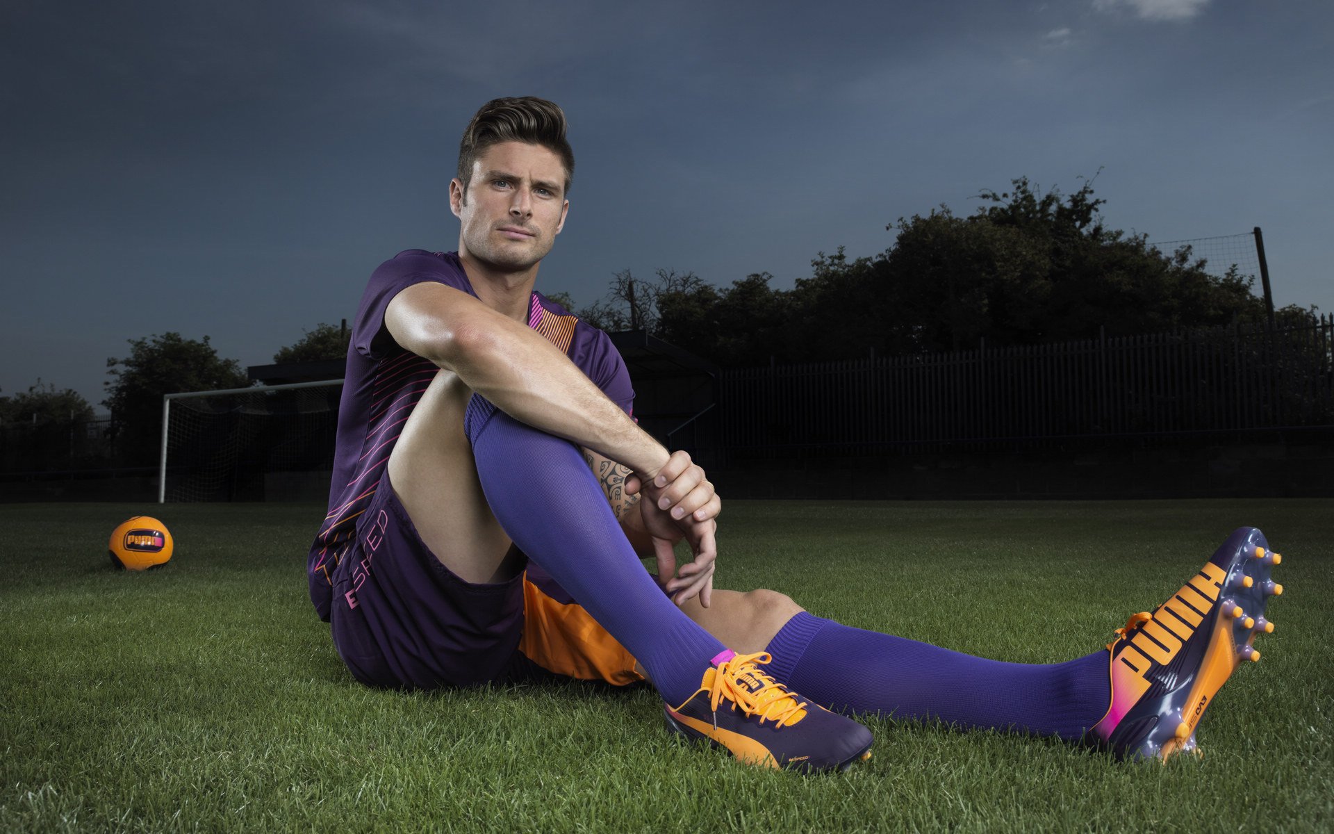 太阳对阵国王，霍勒迪展现巨星价值，一记绝杀改写比赛走向