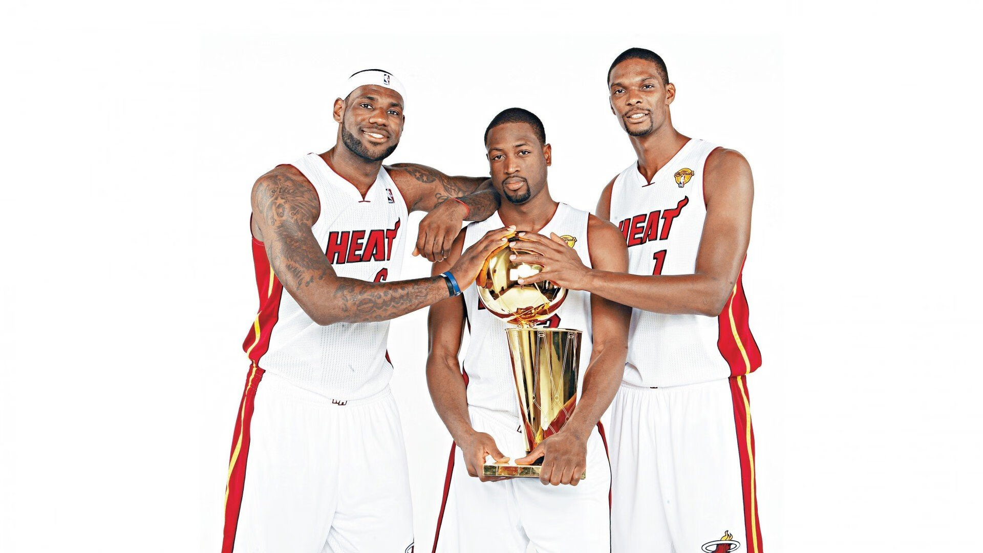 英超争冠焦点战与湖人加时取胜,体育精神的跨界共鸣