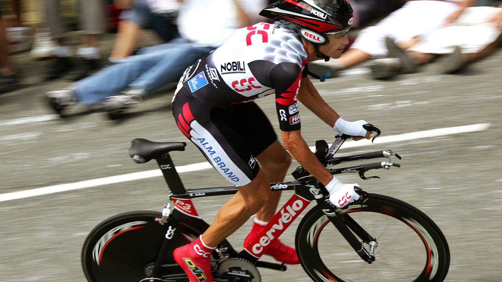 马克西压制级发挥,独行侠新星如何冻结湖人进攻?