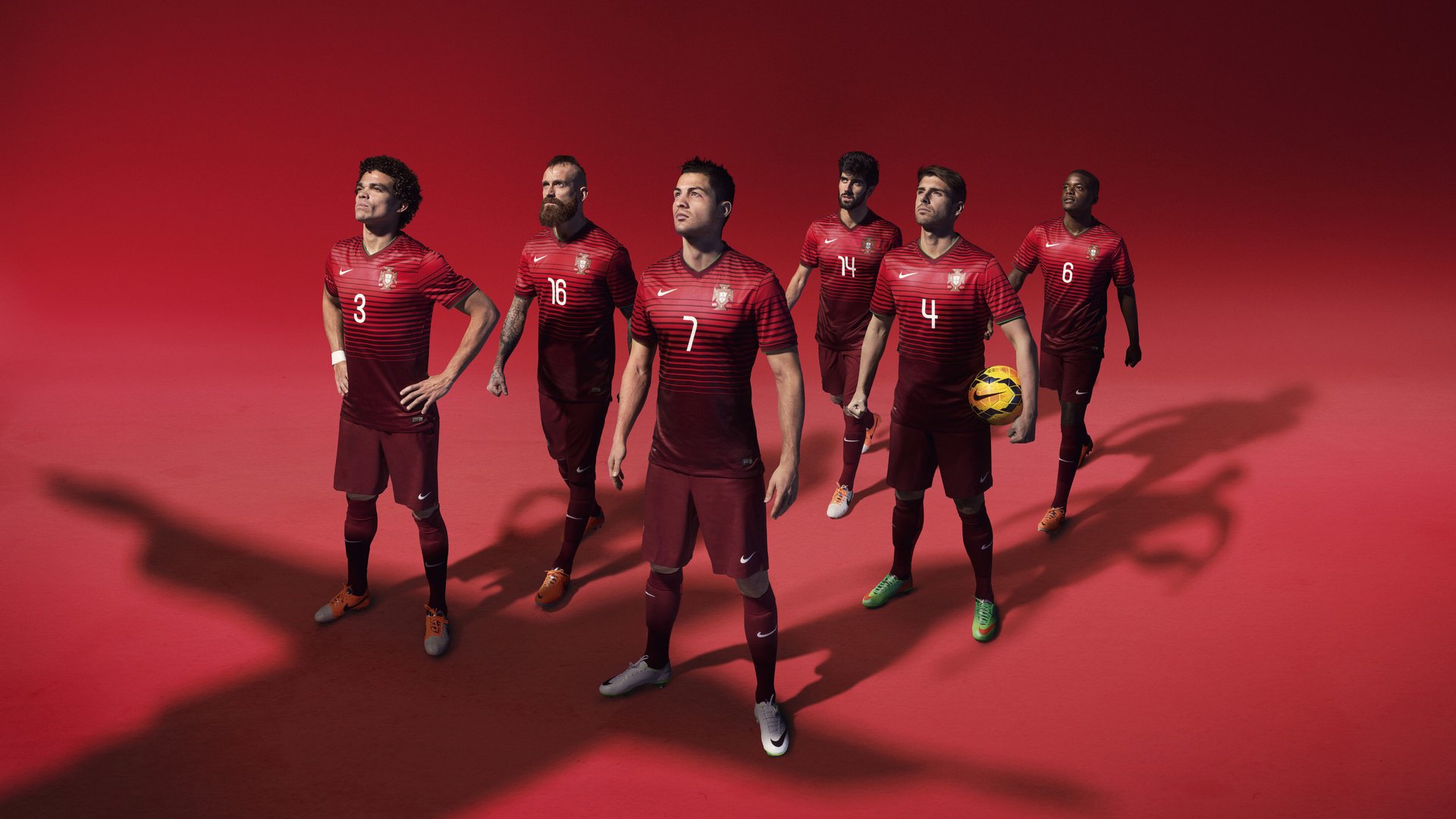 阿尔瓦雷斯爆发,曼城提前终结悬念,皇马王朝的黄昏?