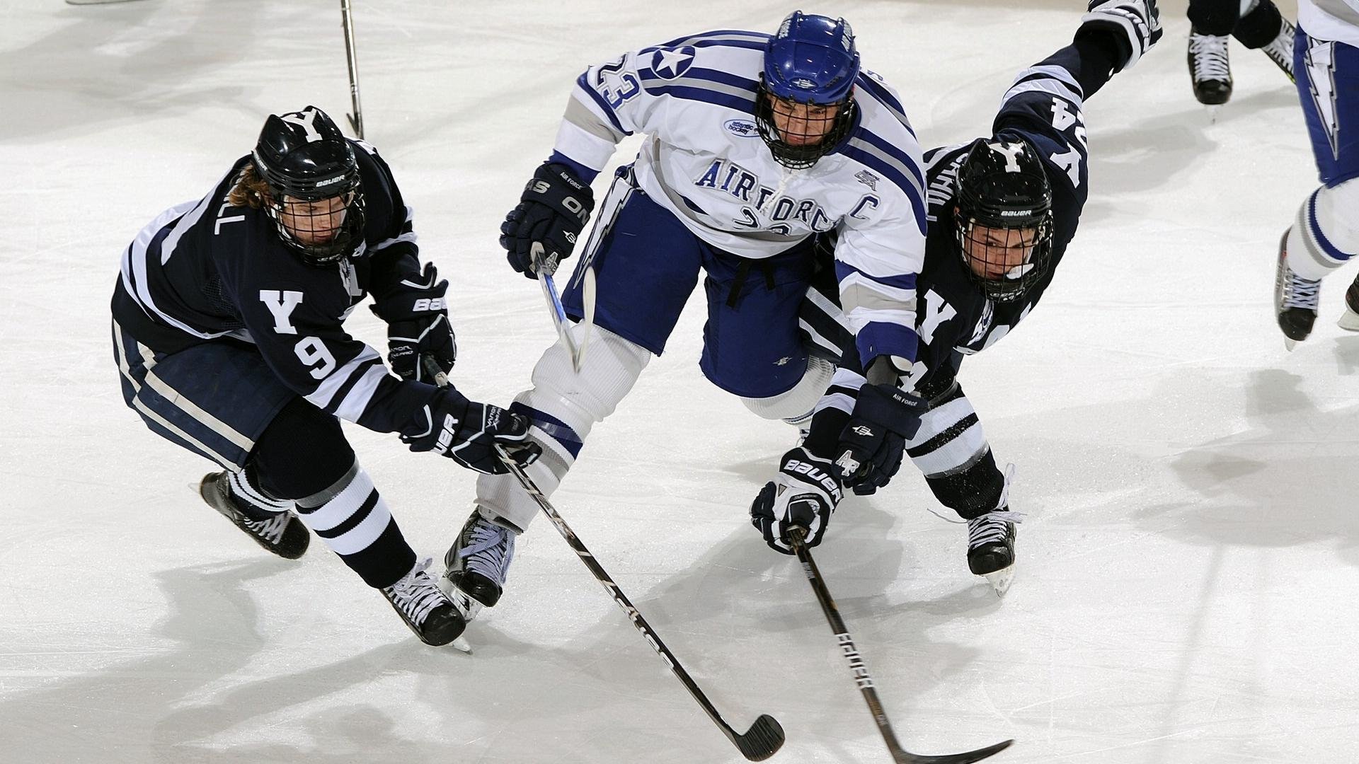 丹麦防守锁窒息哥斯达黎加，恩佐关键战展大将之风