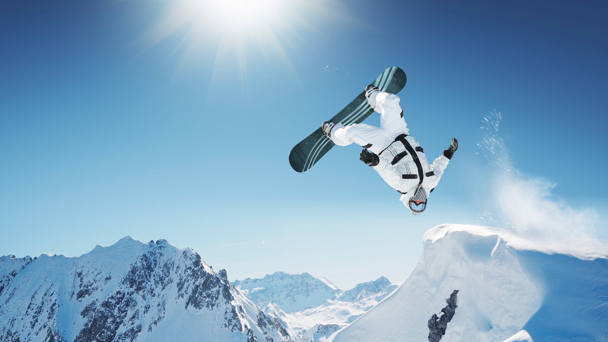 拜仁压制芬兰，卡马文加成为关键先生，一场战术博弈中的决定性角色